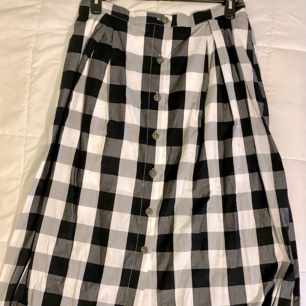 Who What Wear long plaid button skirt (US 12)
